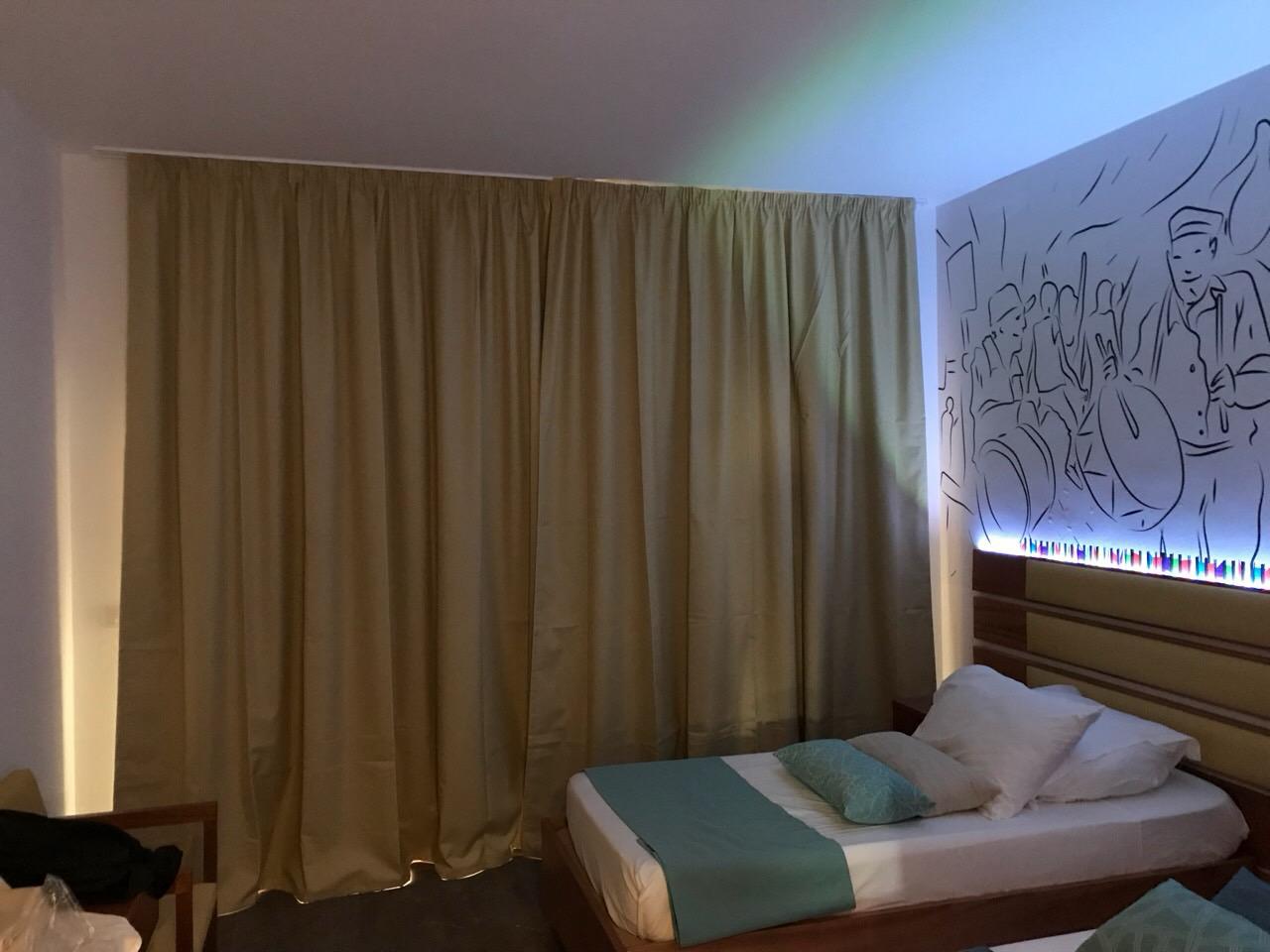 hotel odjo dagua santa maria omp obras mobiliario madeira (15)