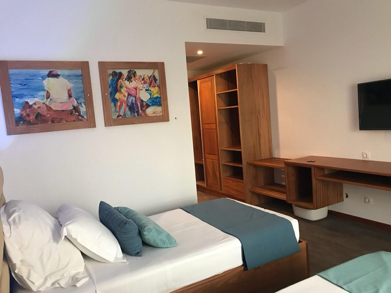 hotel odjo dagua santa maria omp obras mobiliario madeira (7)