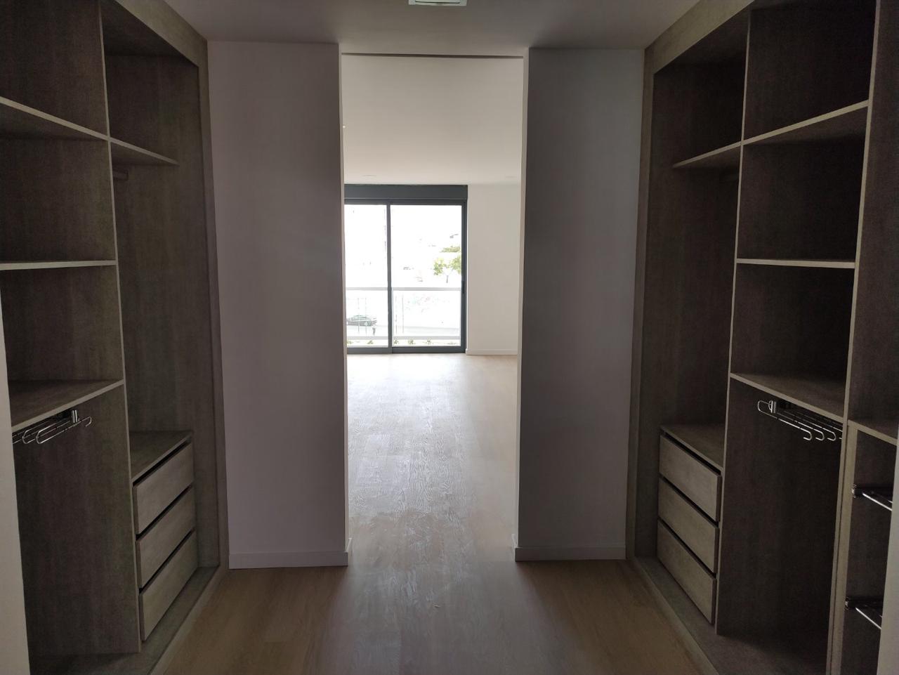 402a8f2d-ae2a-40ea-8a85-ed4162dd45d1