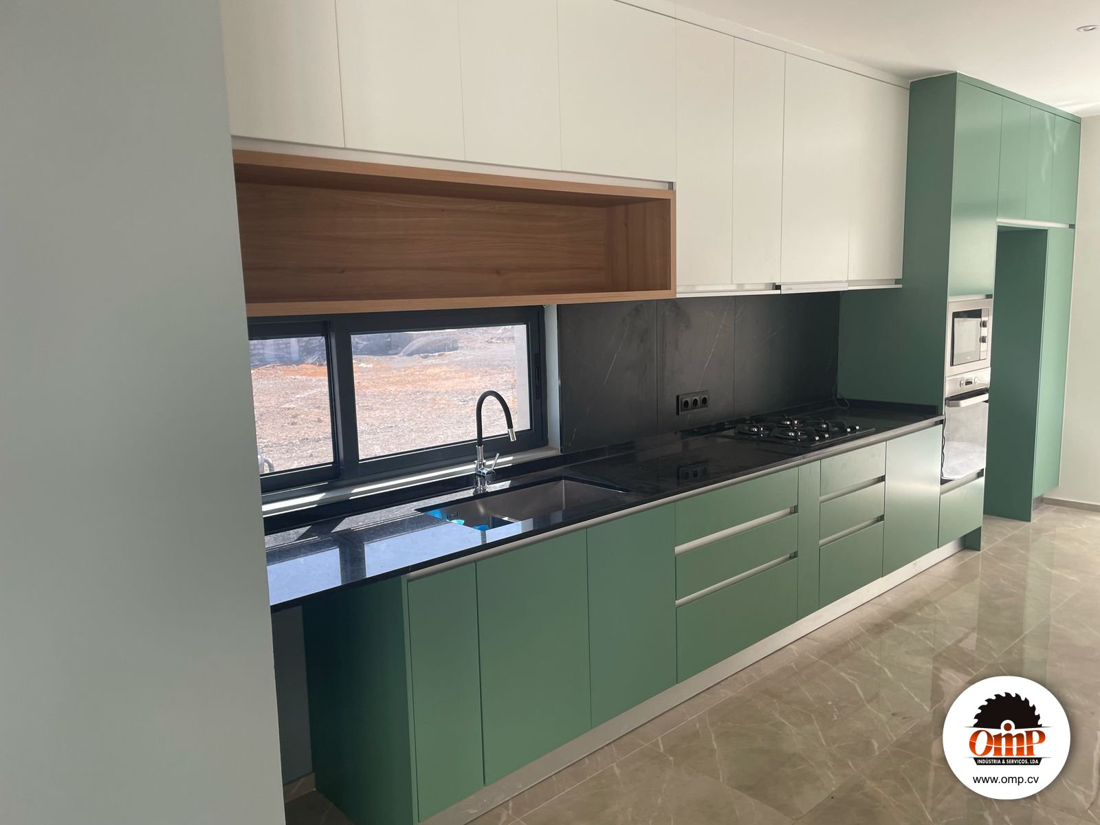 0a0ab8c7-8ceb-475e-831e-0128490e7842