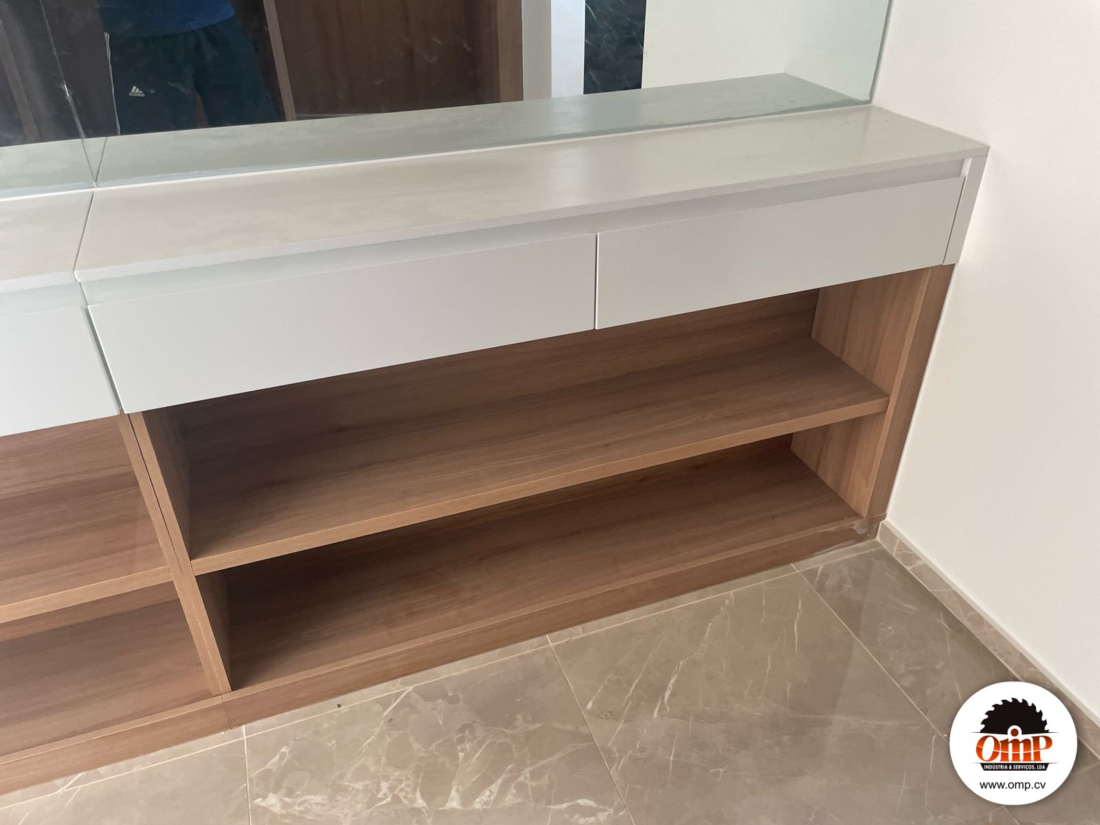 d109c6ff-b532-47b1-b9af-9d3241ed79de